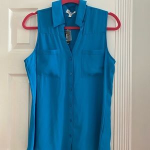 Express portfino sleeveless blouse